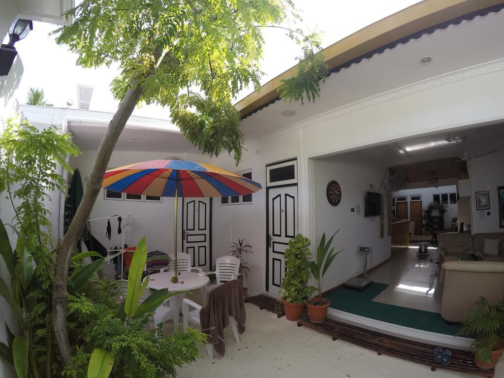 Hotel Venturo Maldives à Maafushi Extérieur photo