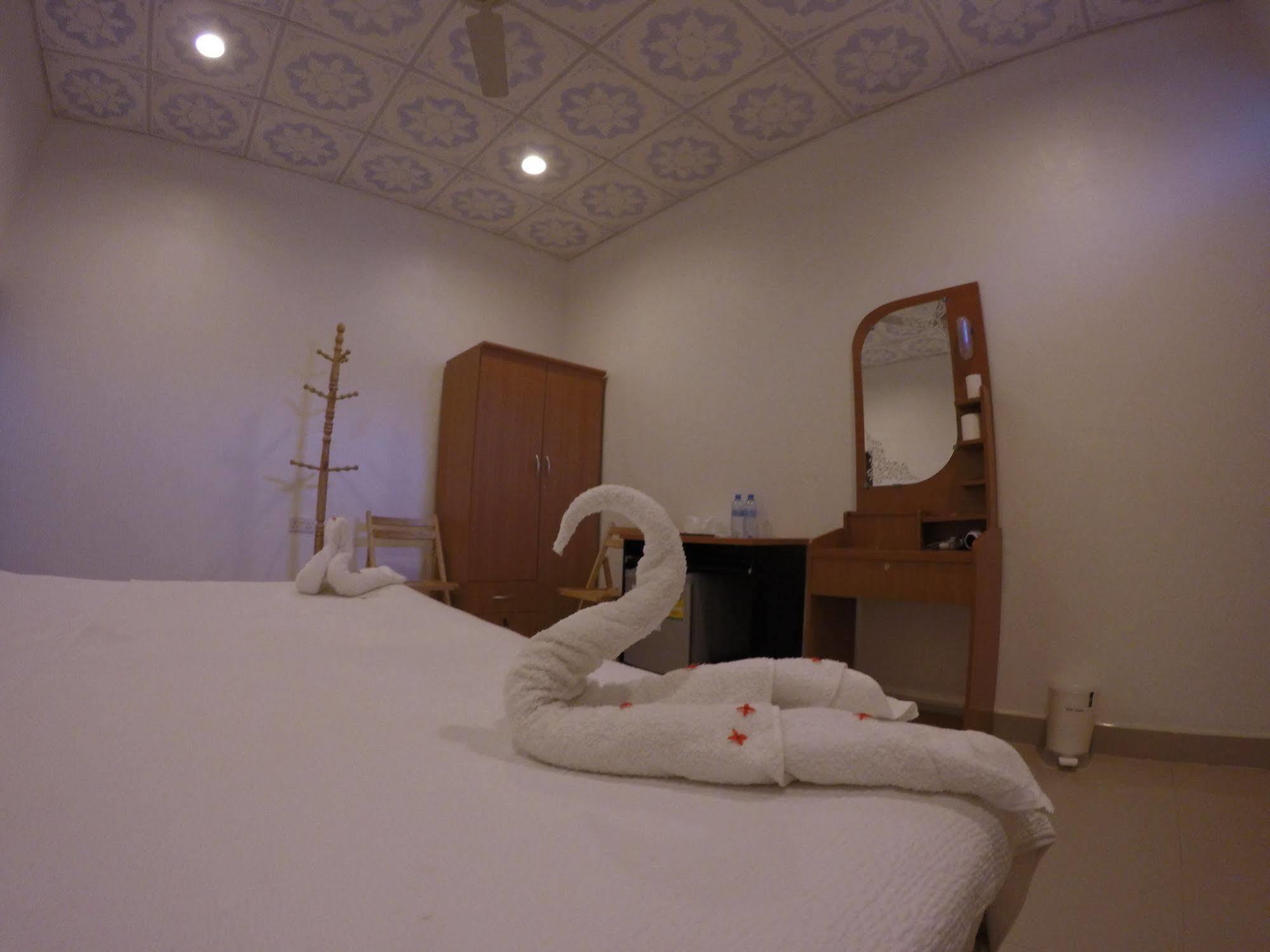 Hotel Venturo Maldives à Maafushi Extérieur photo