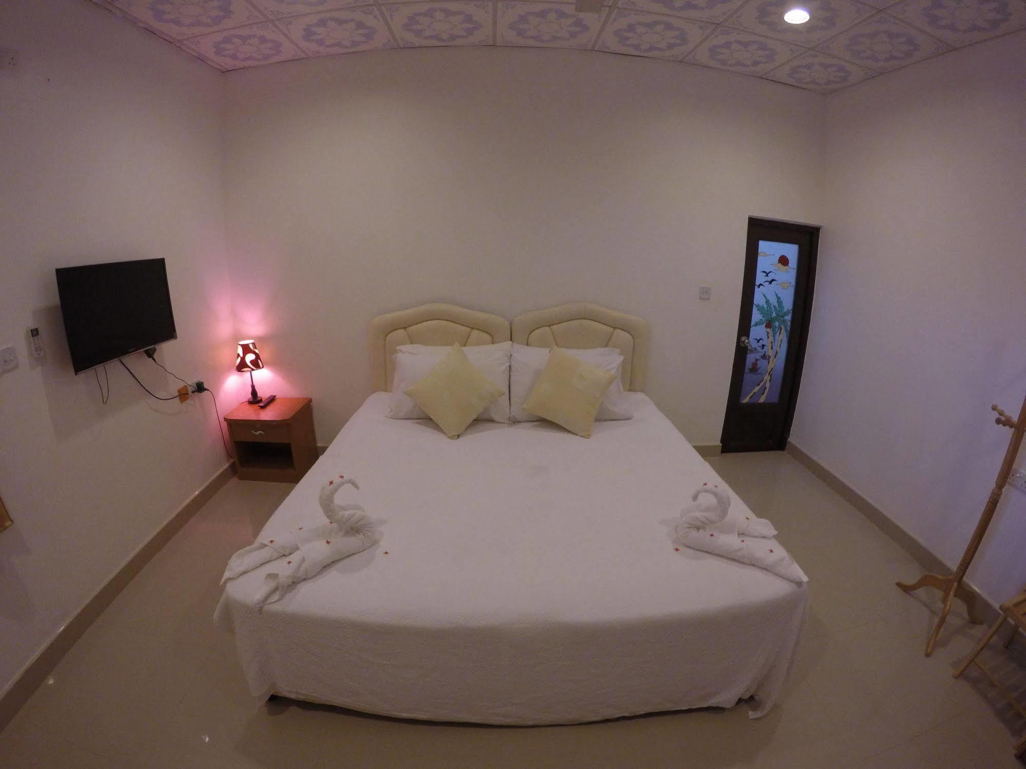 Hotel Venturo Maldives à Maafushi Extérieur photo